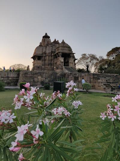 kandariya-mahadeva-temple-temple-cover-img